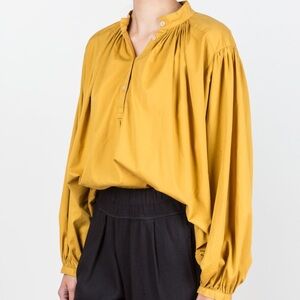 Black Crane balloon sleeve blouse in honey